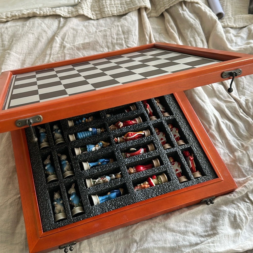 Alice and Wonderland wooden chess set